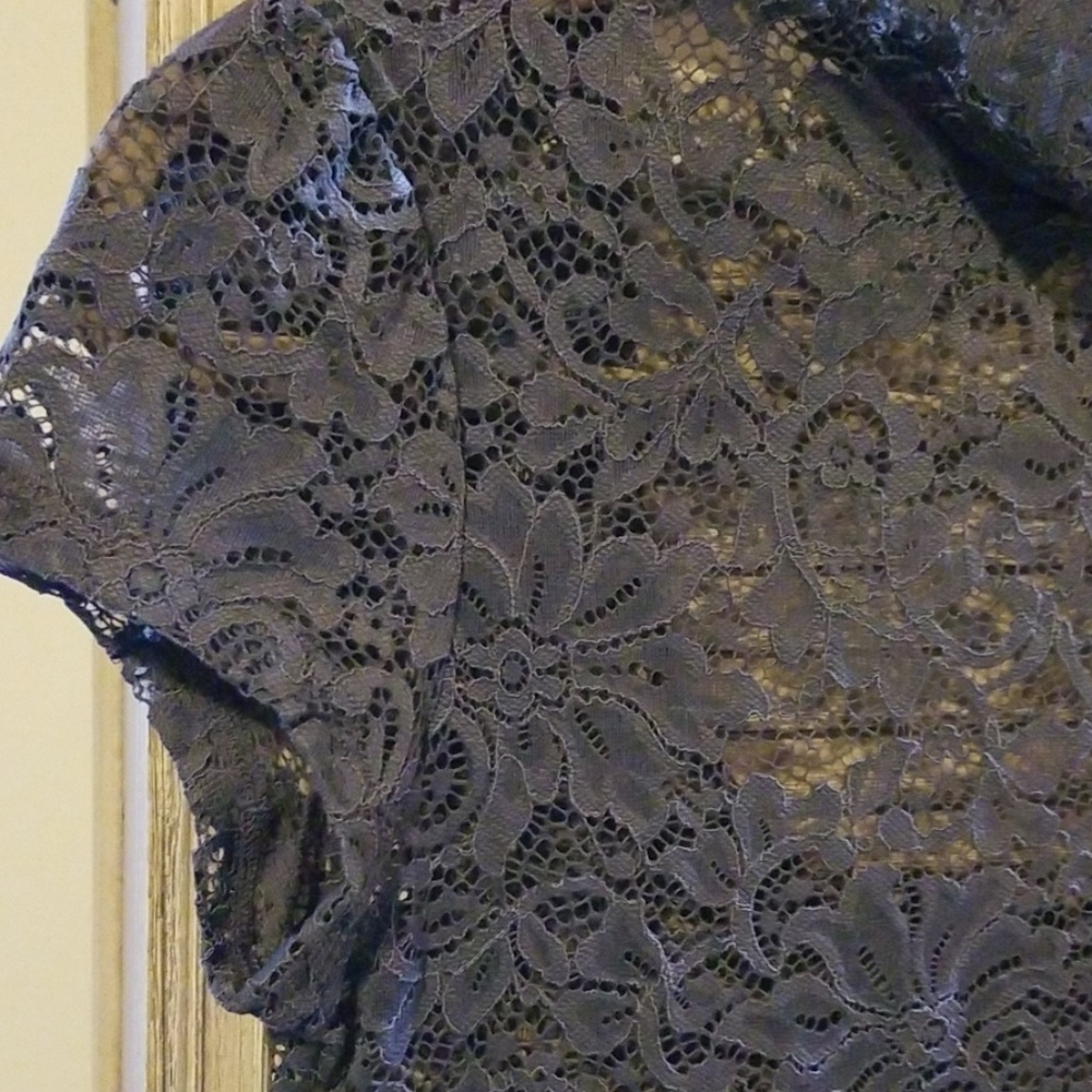 Blouse - Picture 2 of 7